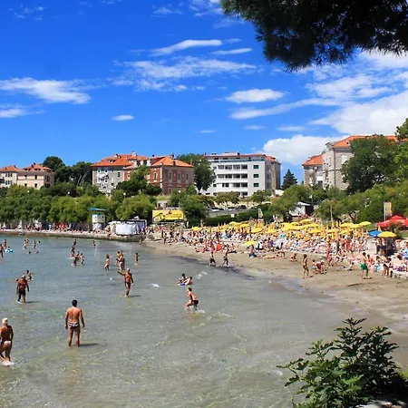 With Wifi - 10247 アパート